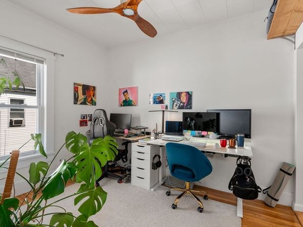 32 Richardson St, Somerville MA 02145