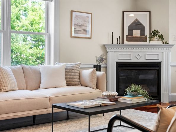 159 E Cottage 2, Boston MA 02125