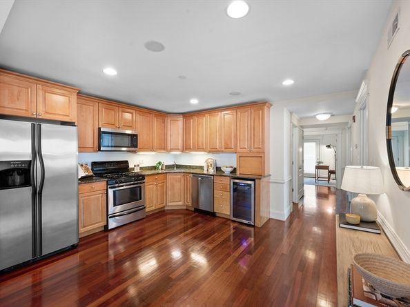 159 E Cottage 2, Boston MA 02125