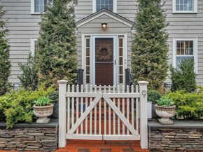 9 Kenway St, Cambridge MA 02138