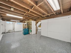 9 Kenway St, Cambridge MA 02138