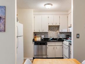 10 Scottfield Rd 34, Boston MA 02134