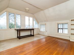 140 Pleasant St, Newton MA 02459