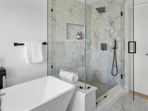 171 Shaw Rd, Brookline MA 02467