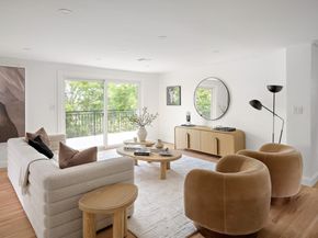 171 Shaw Rd, Brookline MA 02467