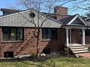 171 Shaw Rd, Brookline MA 02467