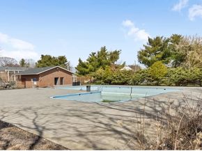 251 Rock St B4, Norwood MA 02062