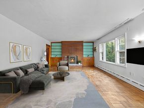 439 Lowell St, Andover MA 01810