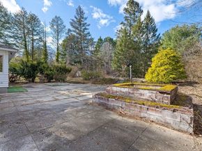 439 Lowell St, Andover MA 01810
