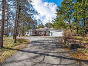439 Lowell St, Andover MA 01810