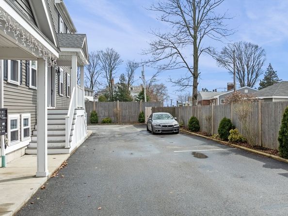 28 Baltimore St 4, Lynn MA 01902