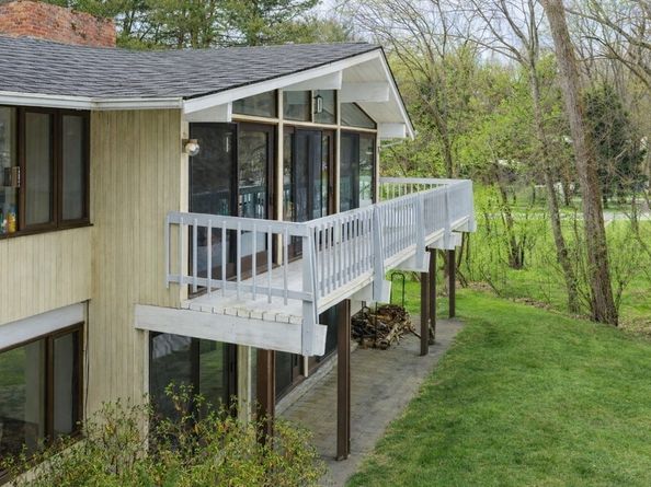 58 Solomon Pierce Rd, Lexington MA 02420