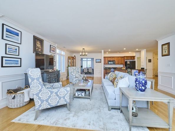 20 Northwood Dr. 303, Sudbury MA 01776
