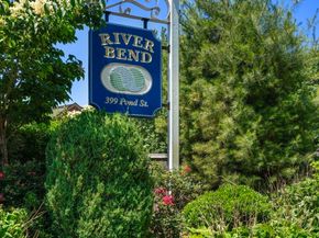 399 Pond St F5, Braintree MA 02184