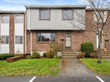 399 Pond St