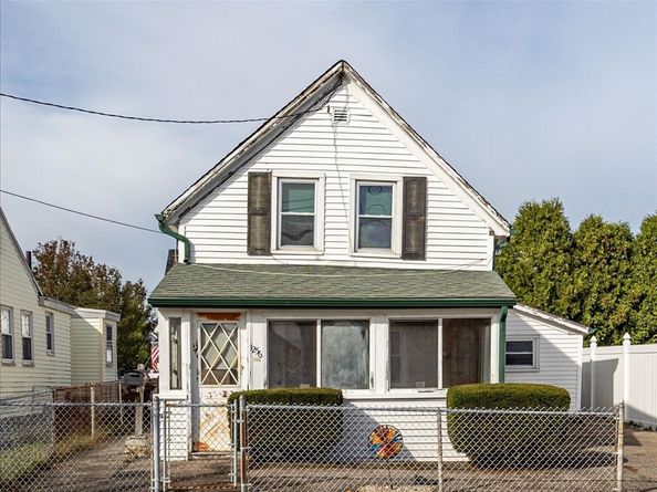 1256 Sea Street, Quincy MA 02169