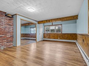 21 Annette Rd, Brockton MA 02302