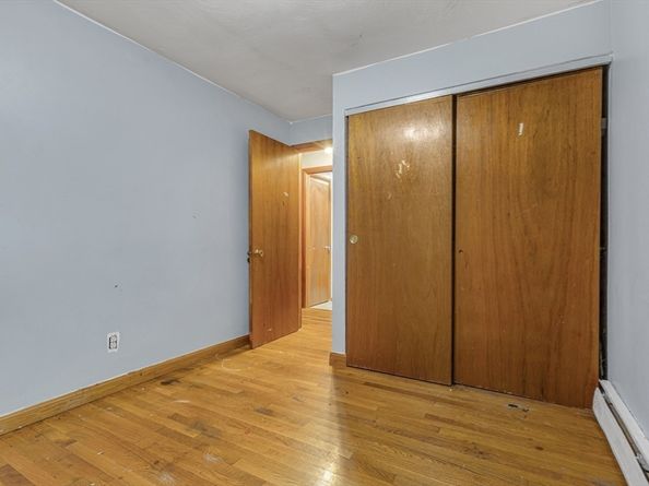 21 Annette Rd, Brockton MA 02302