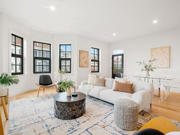 33 Pearl St. 3, Boston MA 02125