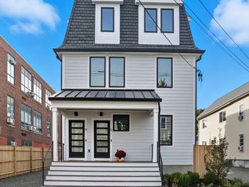 14 Bonair St