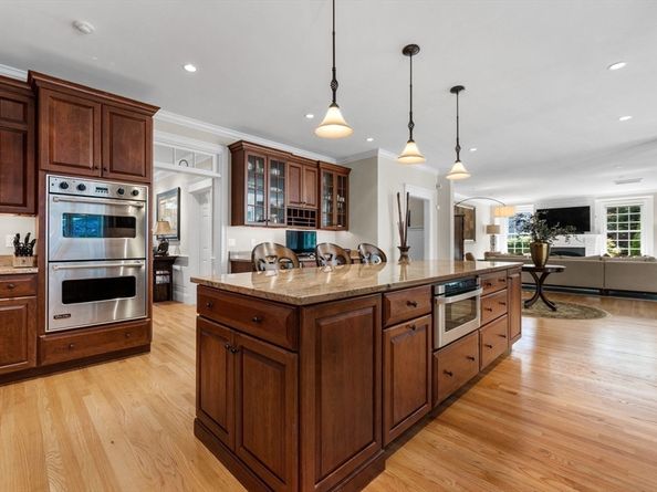 143 Lincoln Street, Lexington MA 02421
