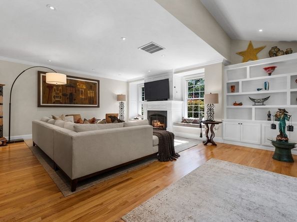 143 Lincoln Street, Lexington MA 02421