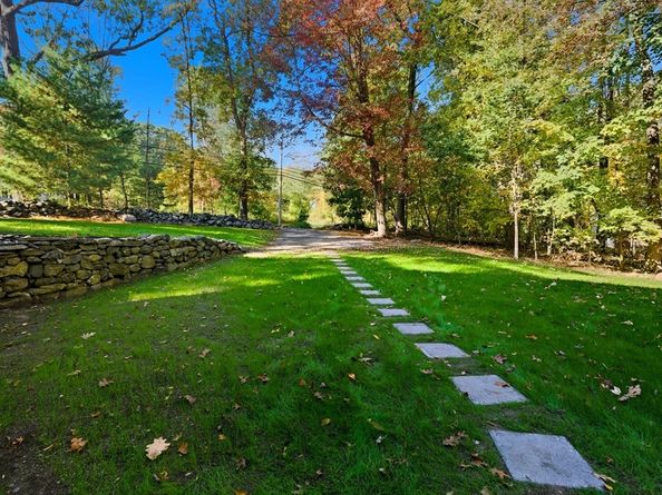 207 Bigelow St, Marlborough MA 01752