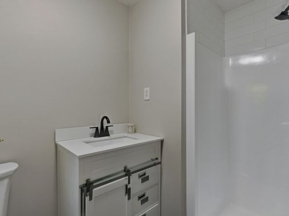 207 Bigelow St, Marlborough MA 01752
