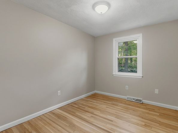 207 Bigelow St, Marlborough MA 01752