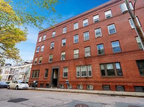 39 Kent St B, Brookline MA 02445