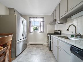 5 Walker Rd 3, North Andover MA 01845