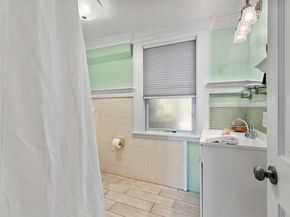 44 Cherry St 2, Swampscott MA 01907