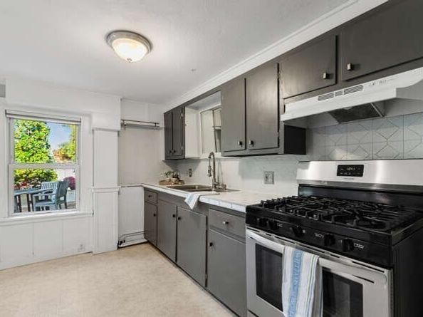 44 Cherry St 2, Swampscott MA 01907