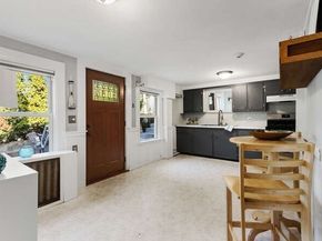 44 Cherry St 2, Swampscott MA 01907