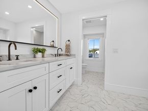 31 Houghton St B, Somerville MA 02143