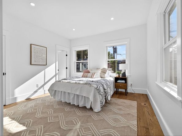 31 Houghton St B, Somerville MA 02143