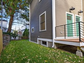 31 Houghton St B, Somerville MA 02143