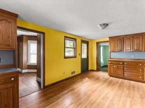 391 Bedford St, East Bridgewater MA 02333