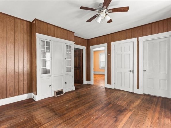 391 Bedford St, East Bridgewater MA 02333