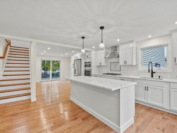 17 Wilder Road, Shrewsbury MA 01545