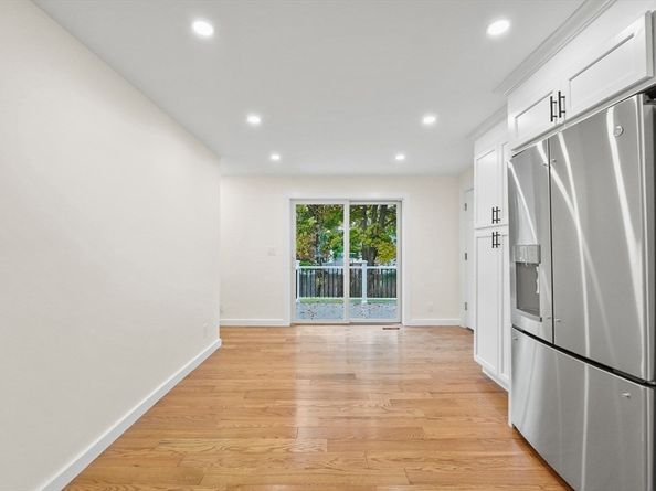 17 Wilder Road, Shrewsbury MA 01545