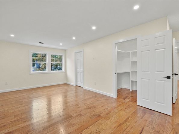 17 Wilder Road, Shrewsbury MA 01545