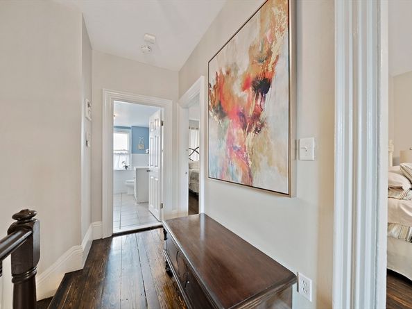 24 Moseley St, Boston MA 02125