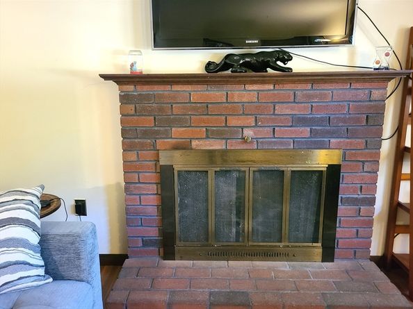 131 Holly Ridge Dr, Hanson MA 02341