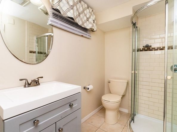 89 Fernandez Cir, Randolph MA 02368