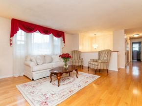 89 Fernandez Cir, Randolph MA 02368