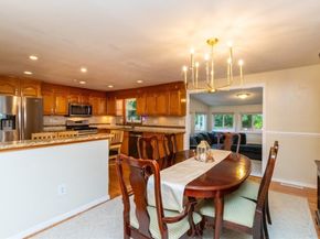 89 Fernandez Cir, Randolph MA 02368