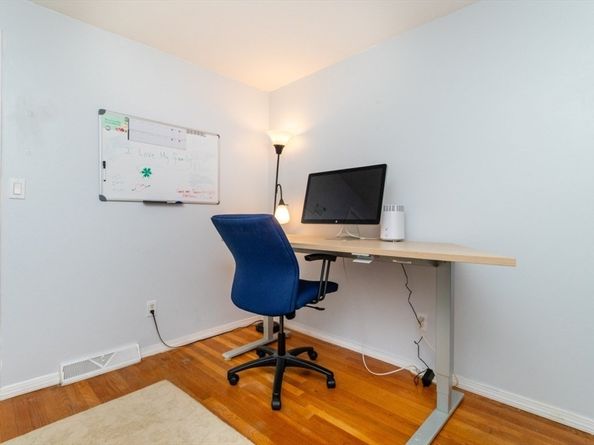 89 Fernandez Cir, Randolph MA 02368