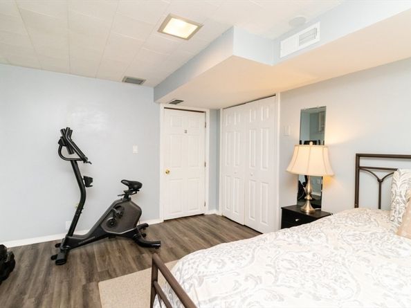89 Fernandez Cir, Randolph MA 02368
