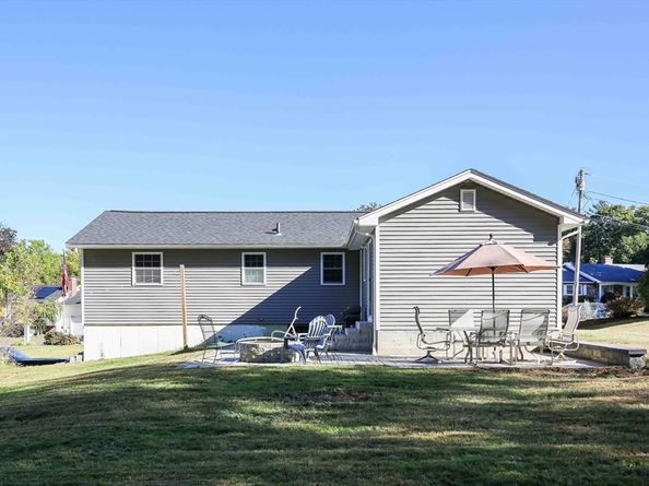 1 Doris Dr, Grafton MA 01536
